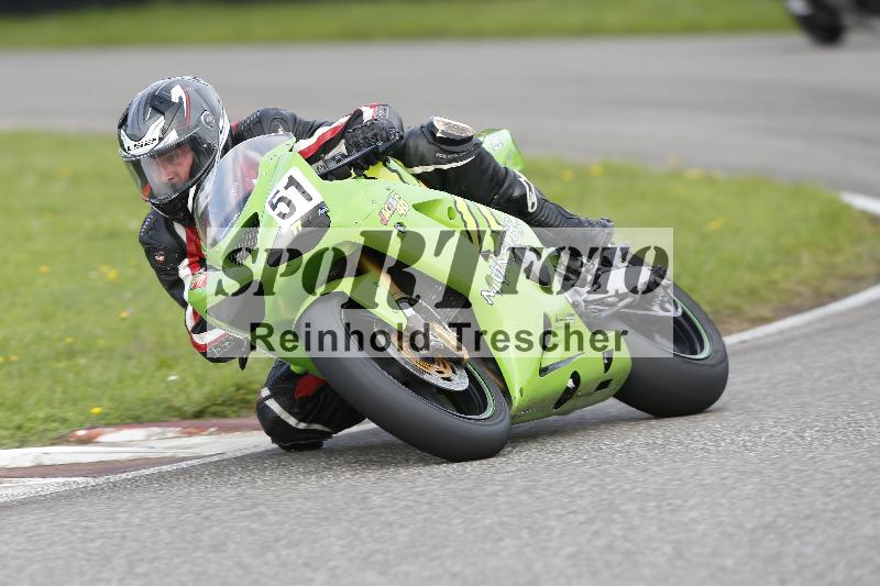 /Archiv-2025/53 16.09.2025 Track Day Domi Aegerter ADR/Gruppe rot/51
